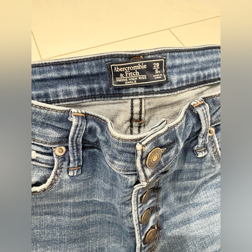 Abercrombie & Fitch Simone high rise ankle jeans - Picture 5 of 8